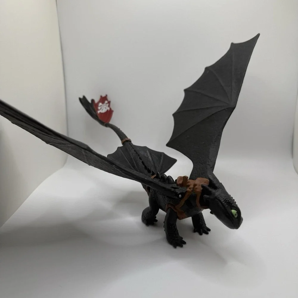 How to Train Your Dragon 2013 Toothless Toy Movable Wings